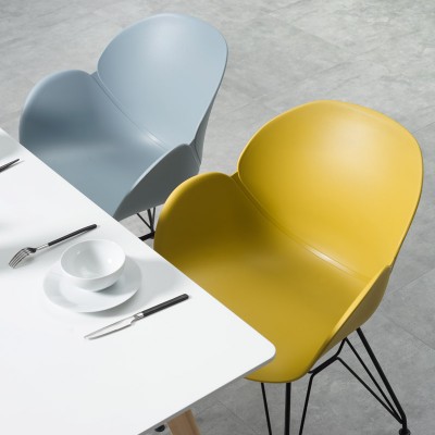 muno北欧扶手成人靠背塑料餐椅现代简约个性家用休闲书桌椅子