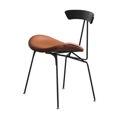 北欧轻奢设计师休闲椅实木LOFT复古铁艺现代简约PU真皮工业风餐椅